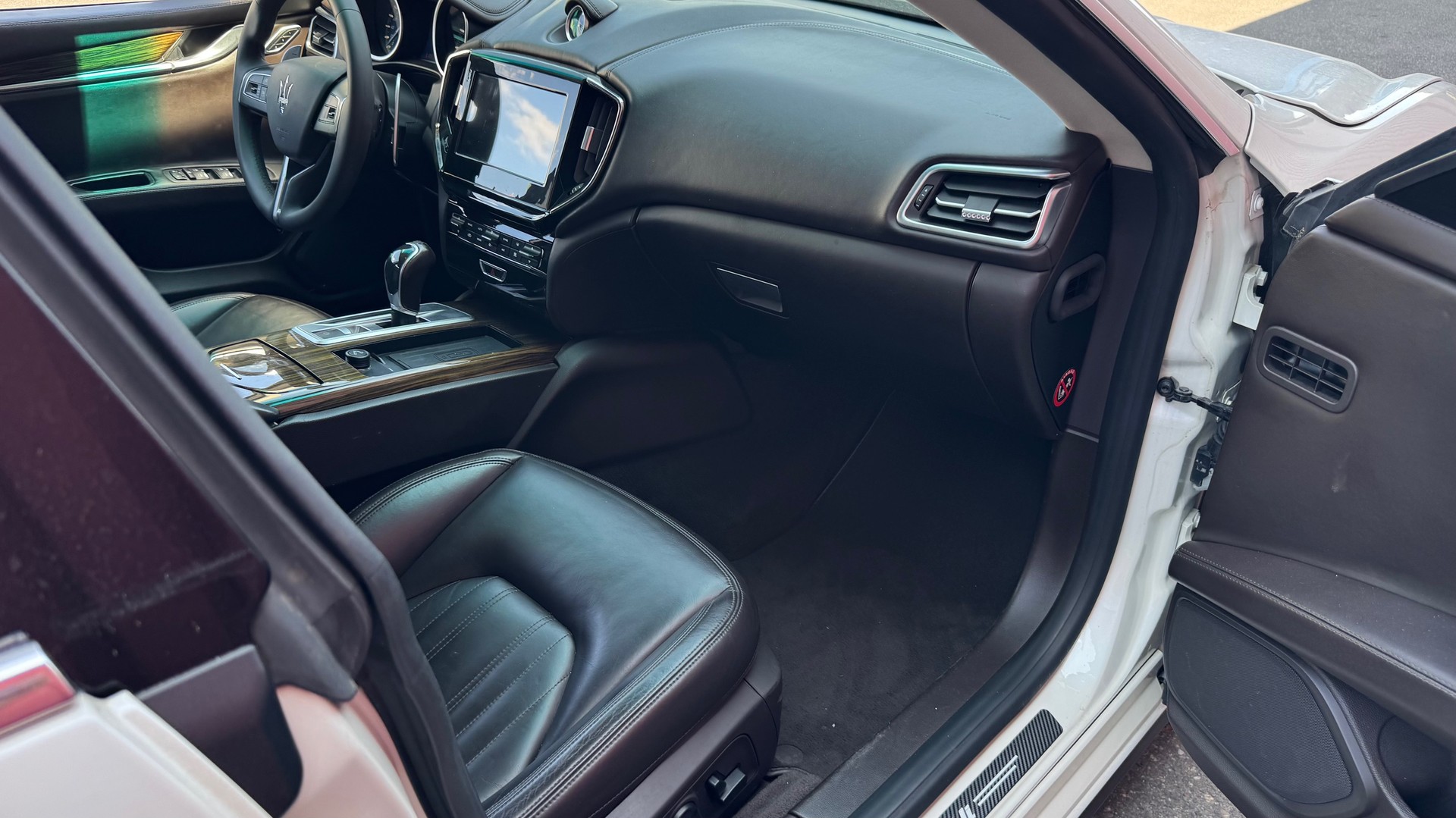 MASERATI Ghibli S Q4 3.0 V6 Automatica-image-13