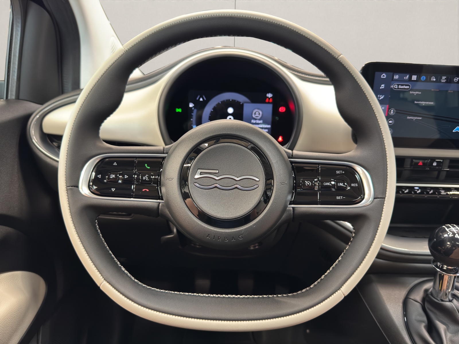 FIAT 500 1.0 Hybrid La Prima-image-8