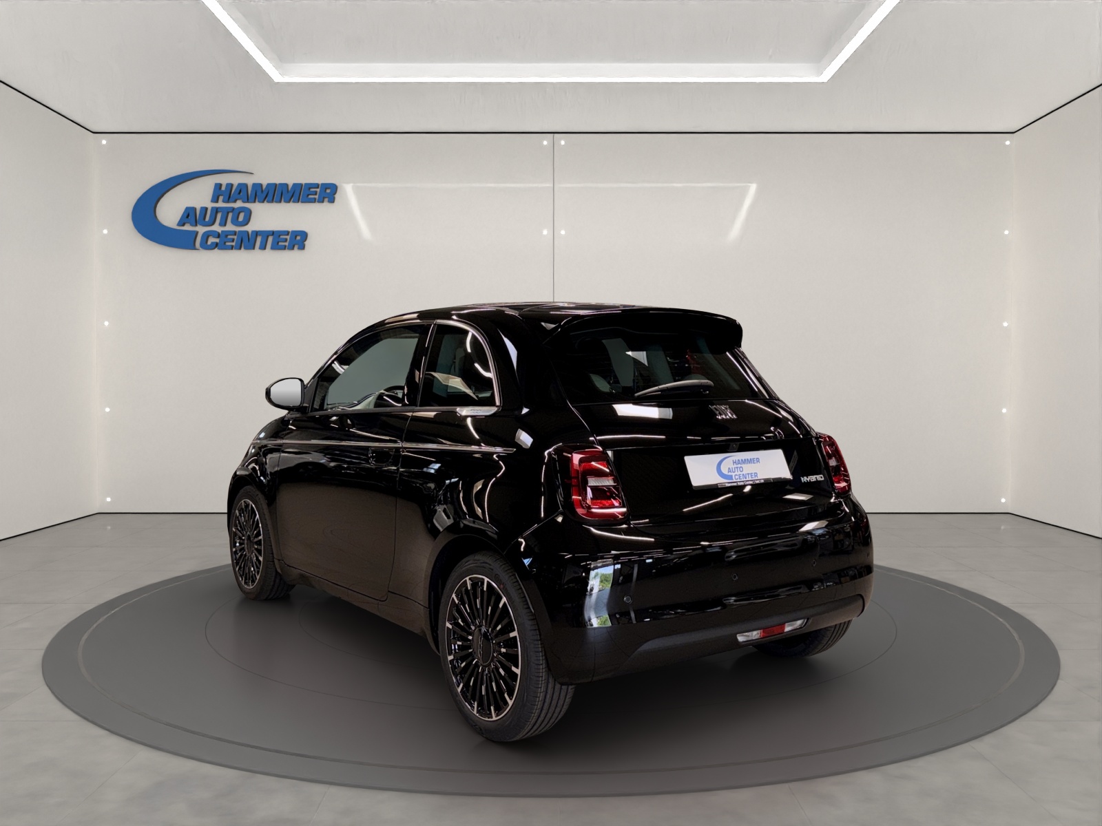 FIAT 500 1.0 Hybrid La Prima-image-2