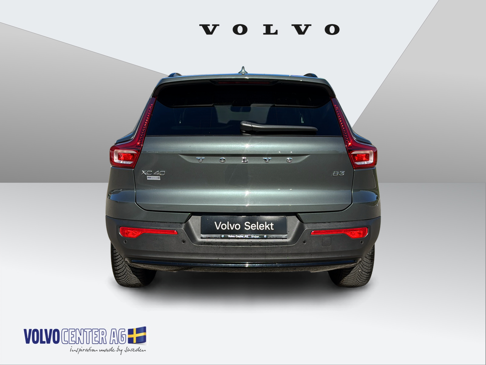 VOLVO XC40 2.0 B3 MH Plus Dark-image-7