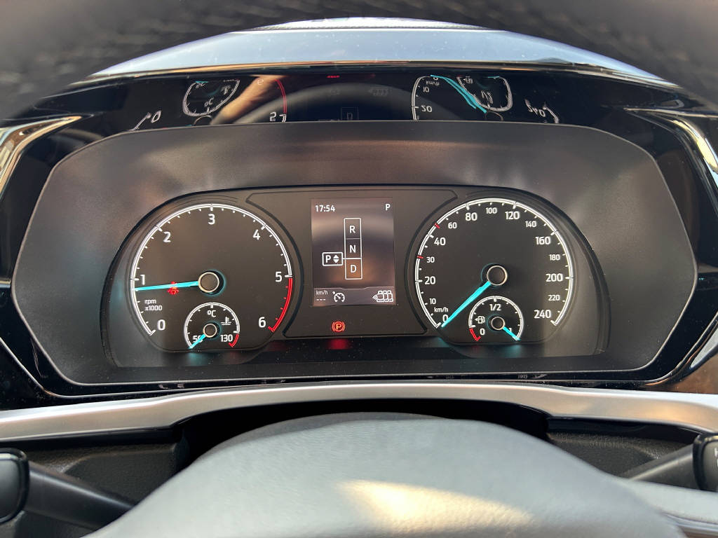 FORD TOURNEO Connect 2.0 EcoBlue 122 Titanium-image-10