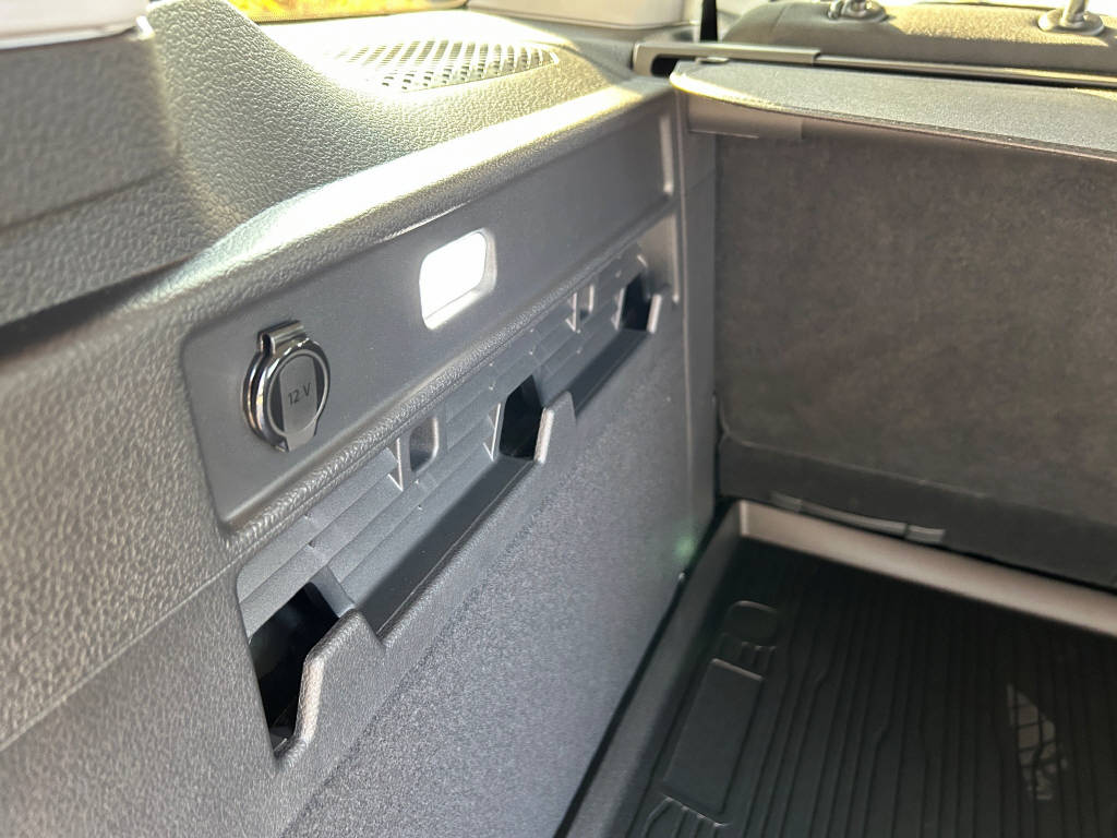 FORD TOURNEO Connect 2.0 EcoBlue 122 Titanium-image-5