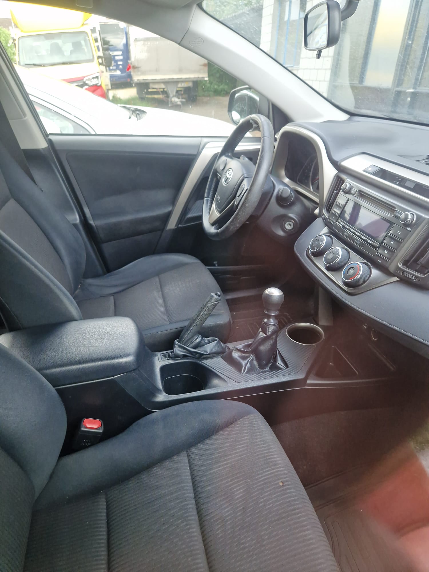 TOYOTA RAV-4 2.0 16V Sol-image-5