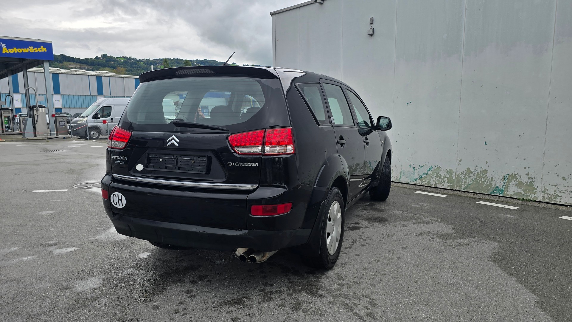 CITROEN C-Crosser 2.2 HDi Essentiel (X)-image-2