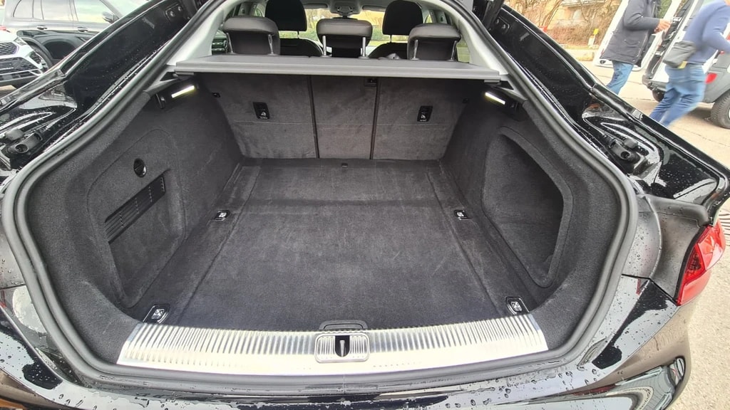 AUDI A5 Sportback 40 TDI Attraction quattro S-tronic ** Gr-Navi ** RF-Kamera ** Gratis Service bis 100'000km oder 10-Jahre **-image-7