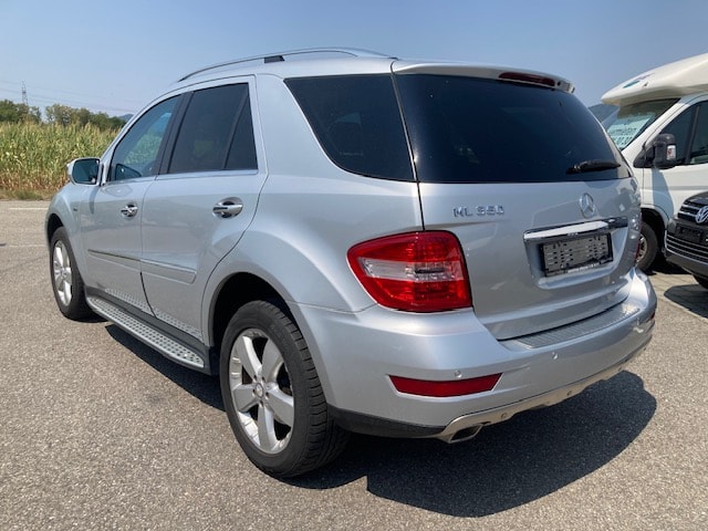 MERCEDES-BENZ ML 350 BlueTEC 4Matic 7G-Tronic-image-4
