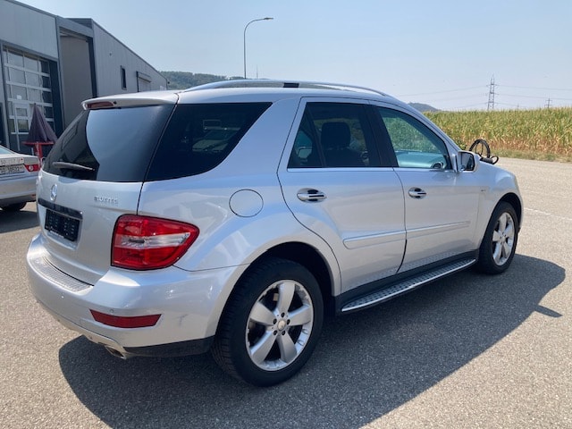MERCEDES-BENZ ML 350 BlueTEC 4Matic 7G-Tronic-image-17