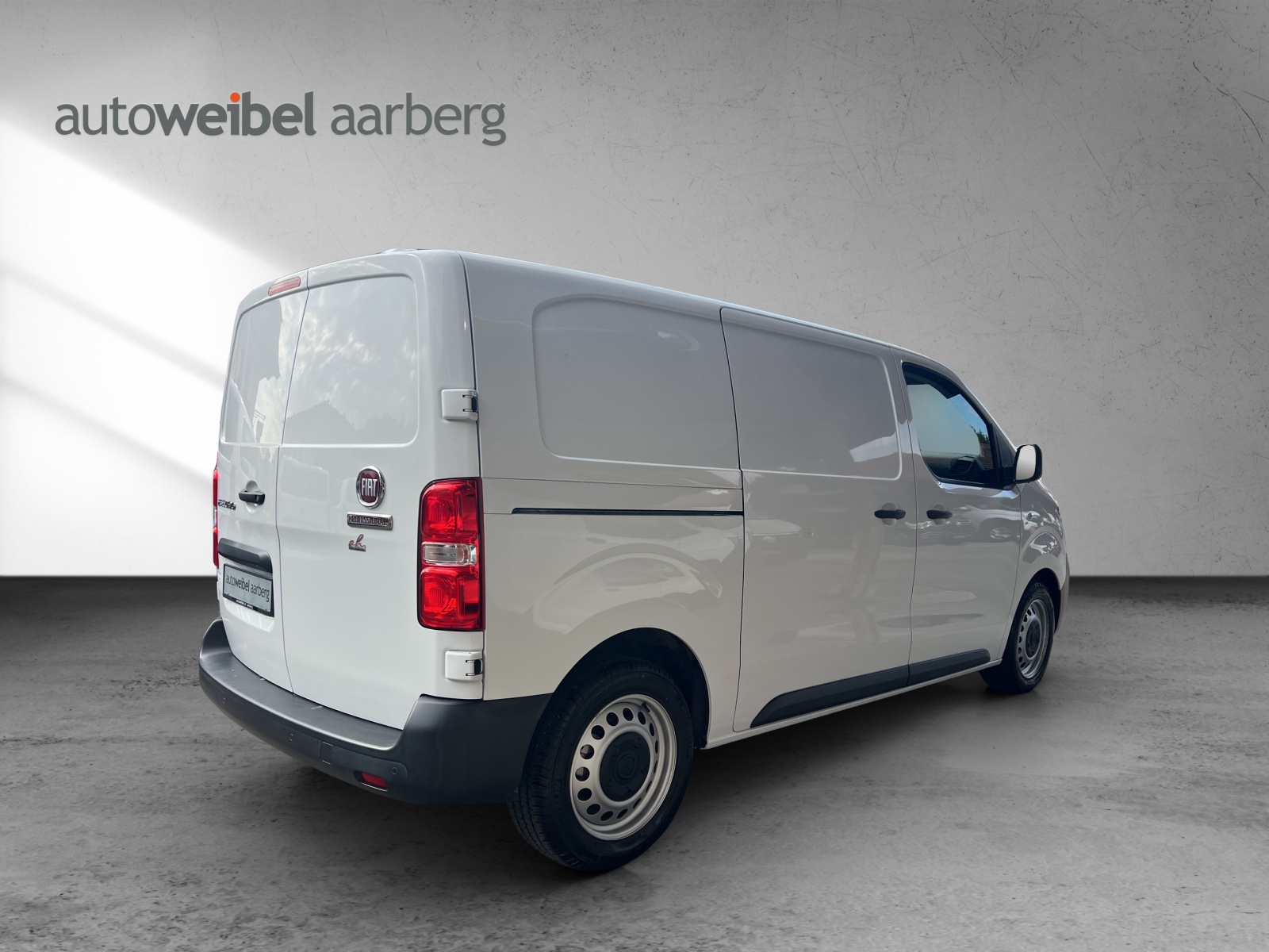 FIAT E-Scudo 50kWh L2 Base Worker-image-1