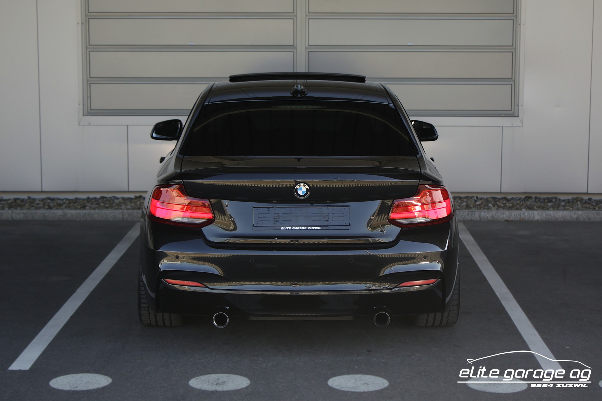 BMW M235i xDrive Steptronic M-Performance-image-3