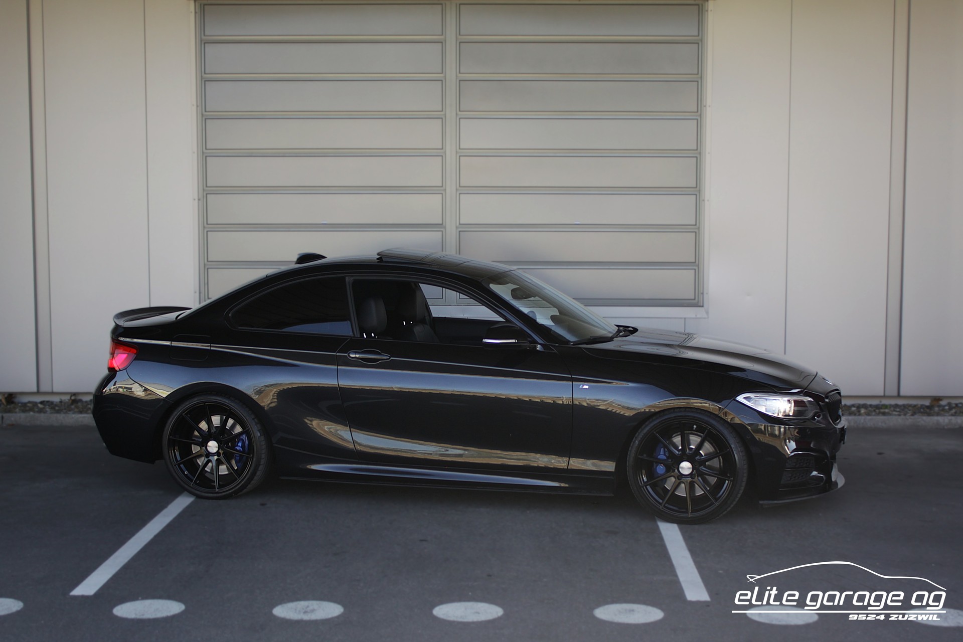 BMW M235i xDrive Steptronic M-Performance-image-6
