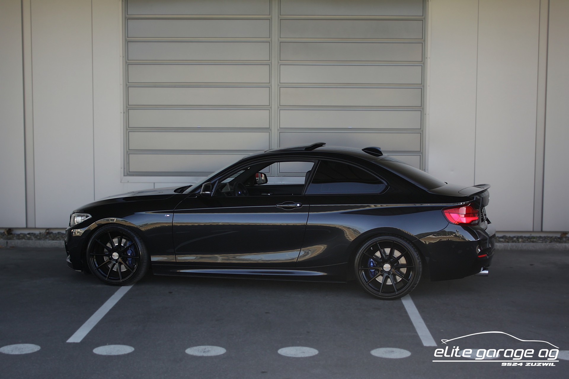 BMW M235i xDrive Steptronic M-Performance-image-2