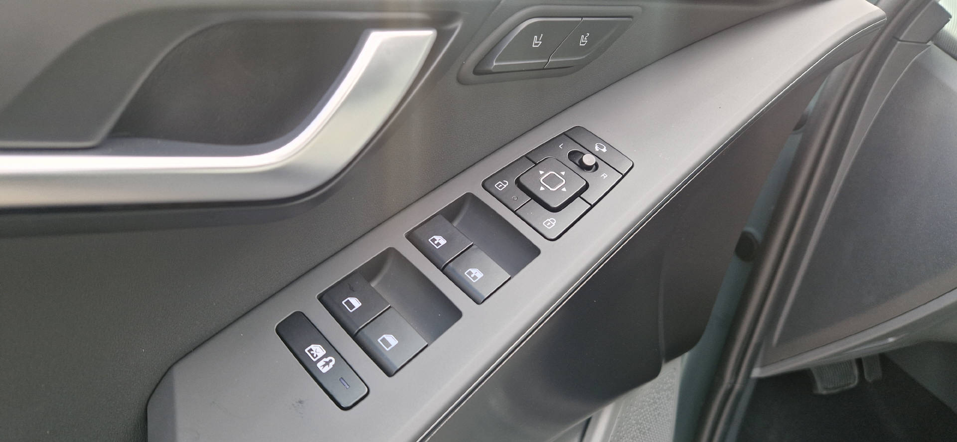 KIA Niro 1.6 GDi Hybrid Style *MY2027*-image-3