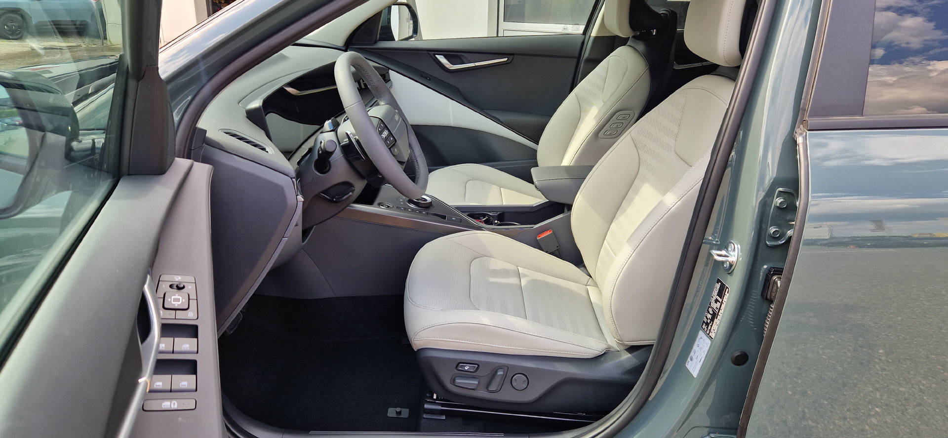 KIA Niro 1.6 GDi Hybrid Style *MY2027*-image-5