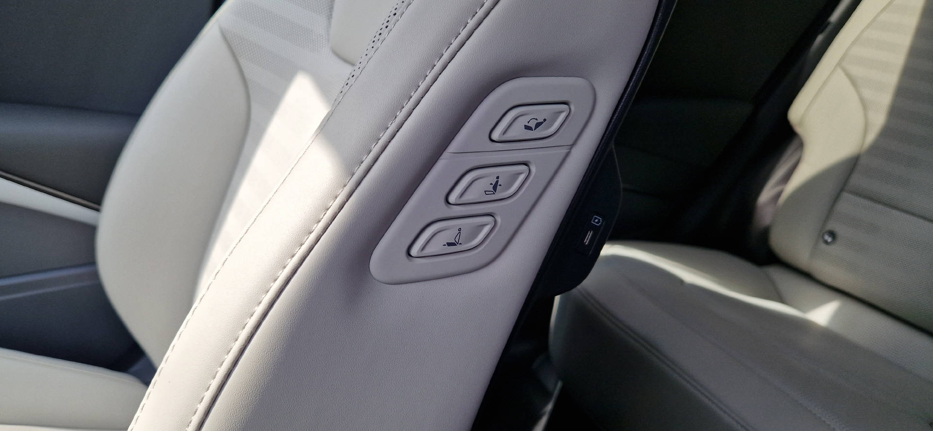 KIA Niro 1.6 GDi Hybrid Style *MY2027*-image-7