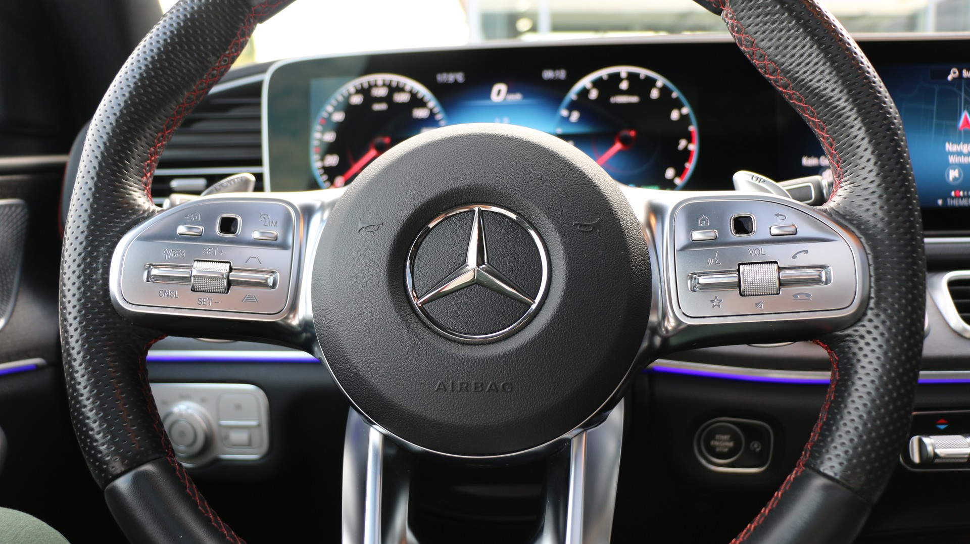 MERCEDES-BENZ GLE 53 AMG 4Matic+-image-12