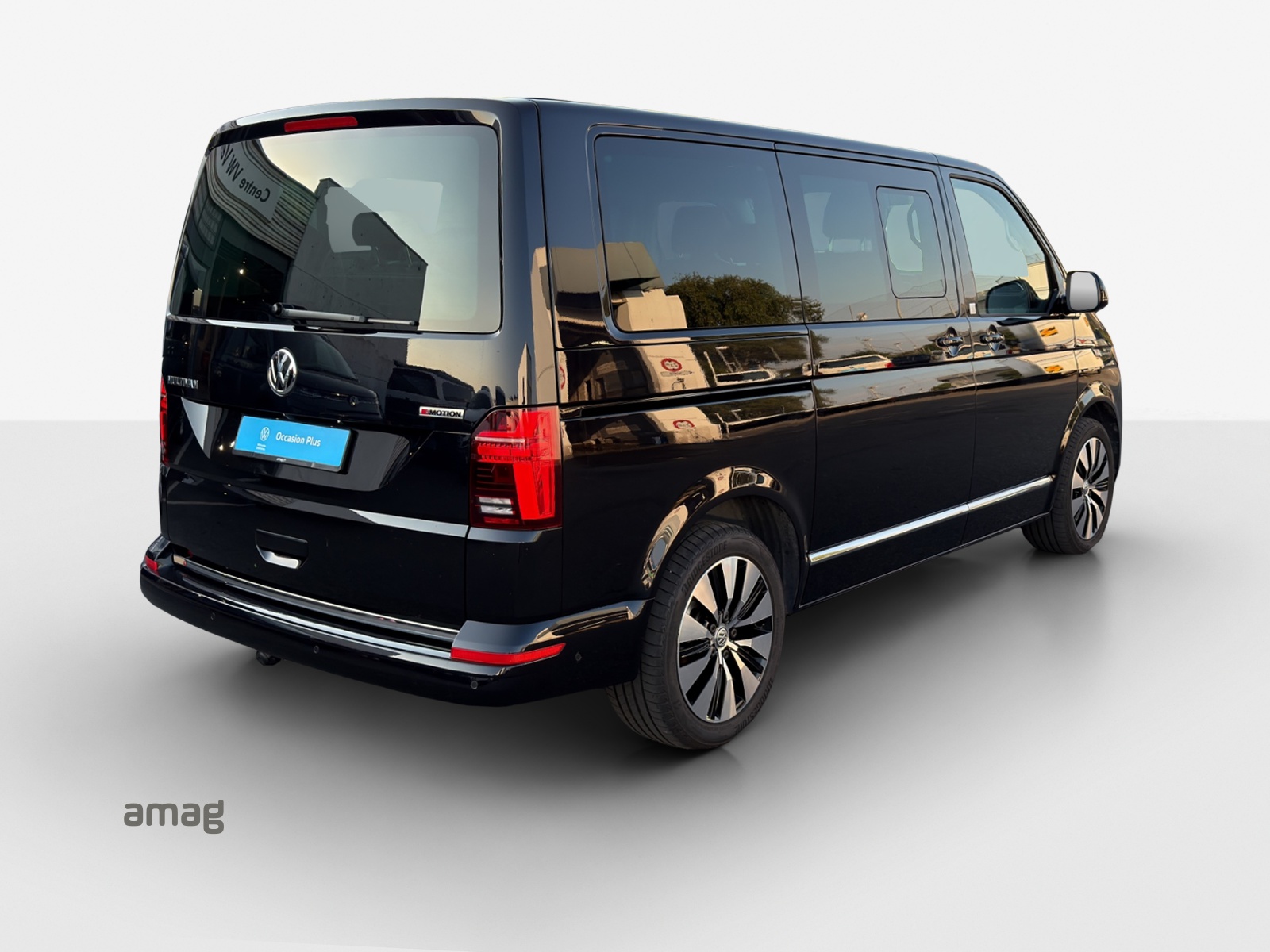 VW T6.1 Multivan 2.0 Bi-TDI Highline Liberty 4Mot. DSG-image-4