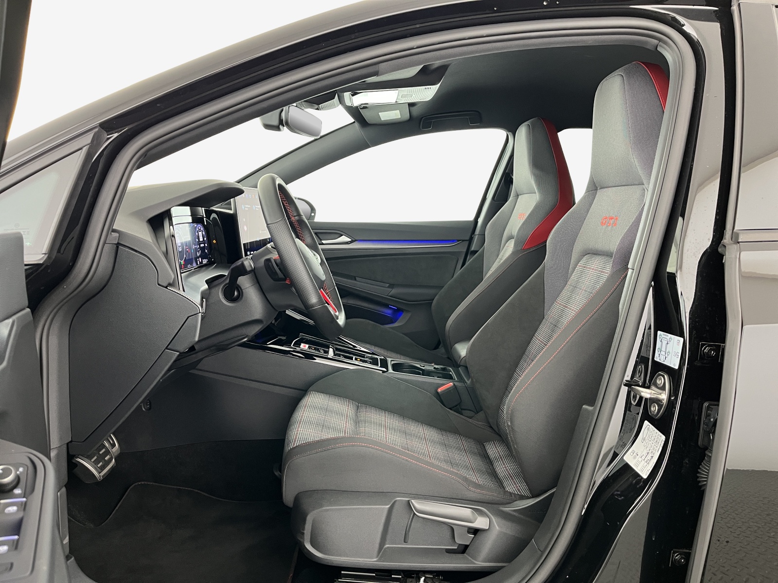 VW Golf 2.0 TSI GTI DSG-image-7
