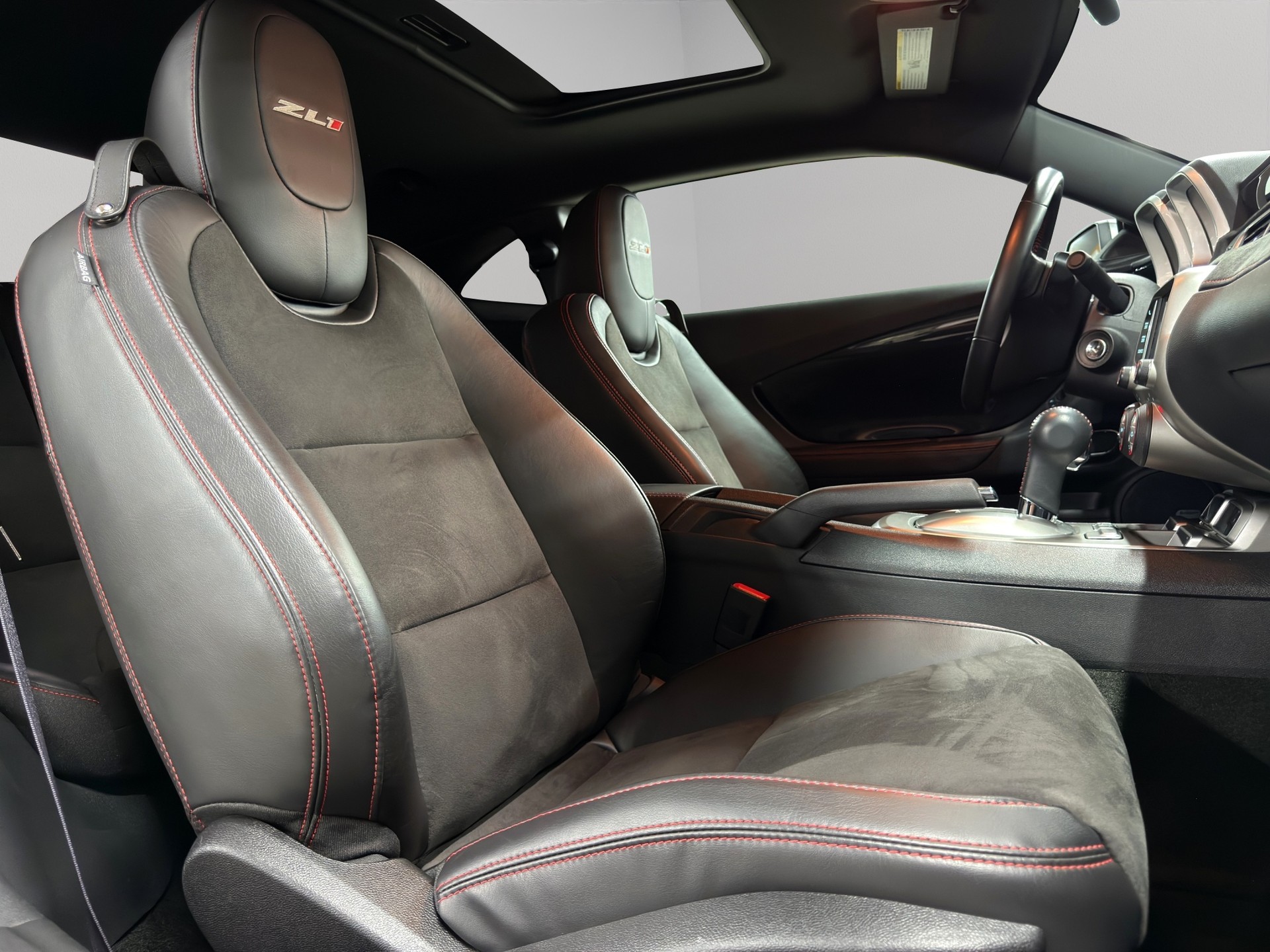 CHEVROLET Camaro ZL 1-image-13
