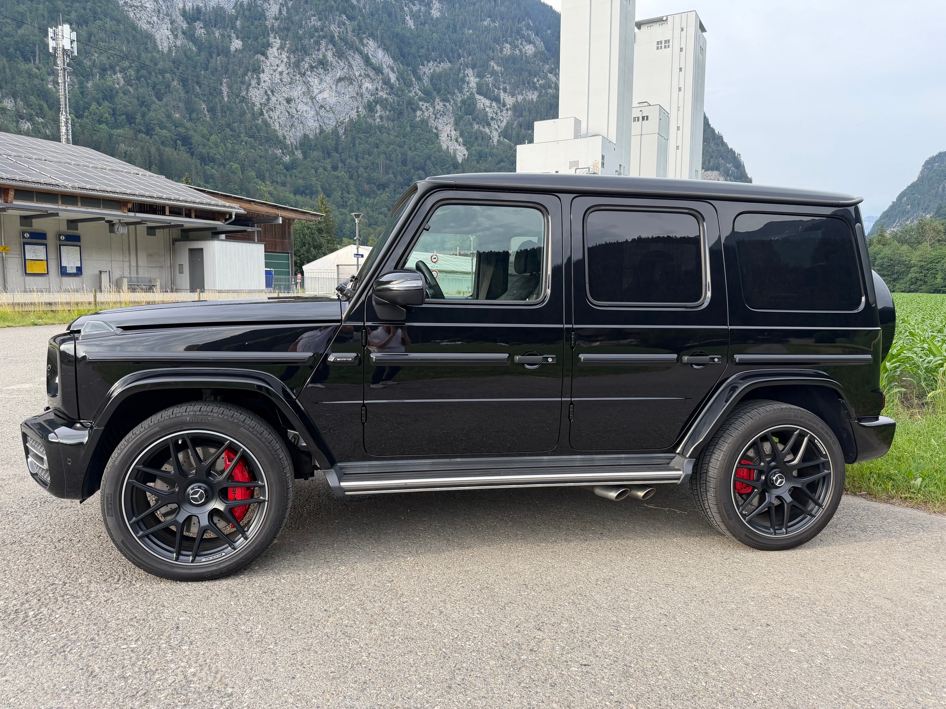 MERCEDES-BENZ G 63 AMG-image-3