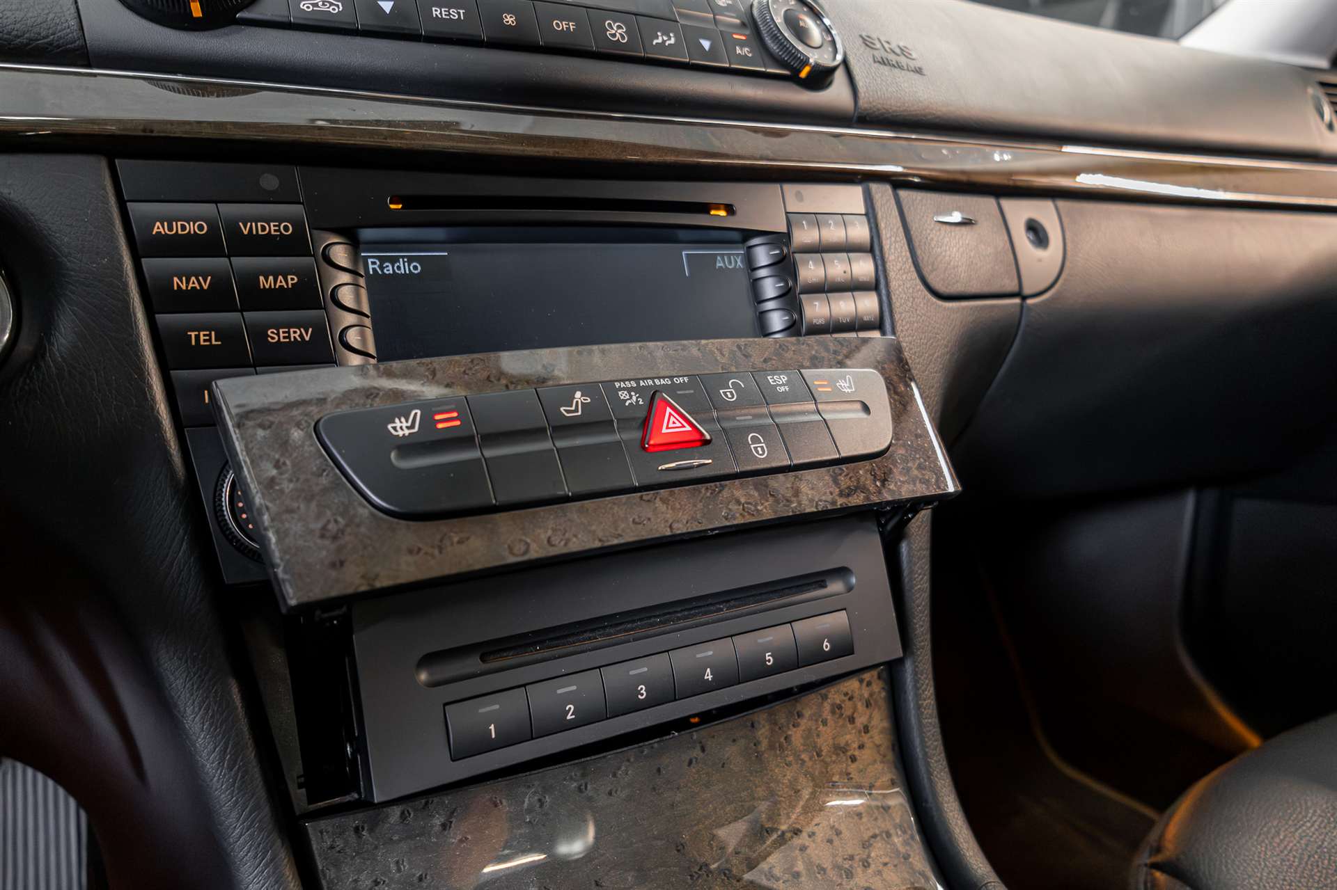 MERCEDES-BENZ E 350 CGI Avantgarde 7G-Tronic-image-20
