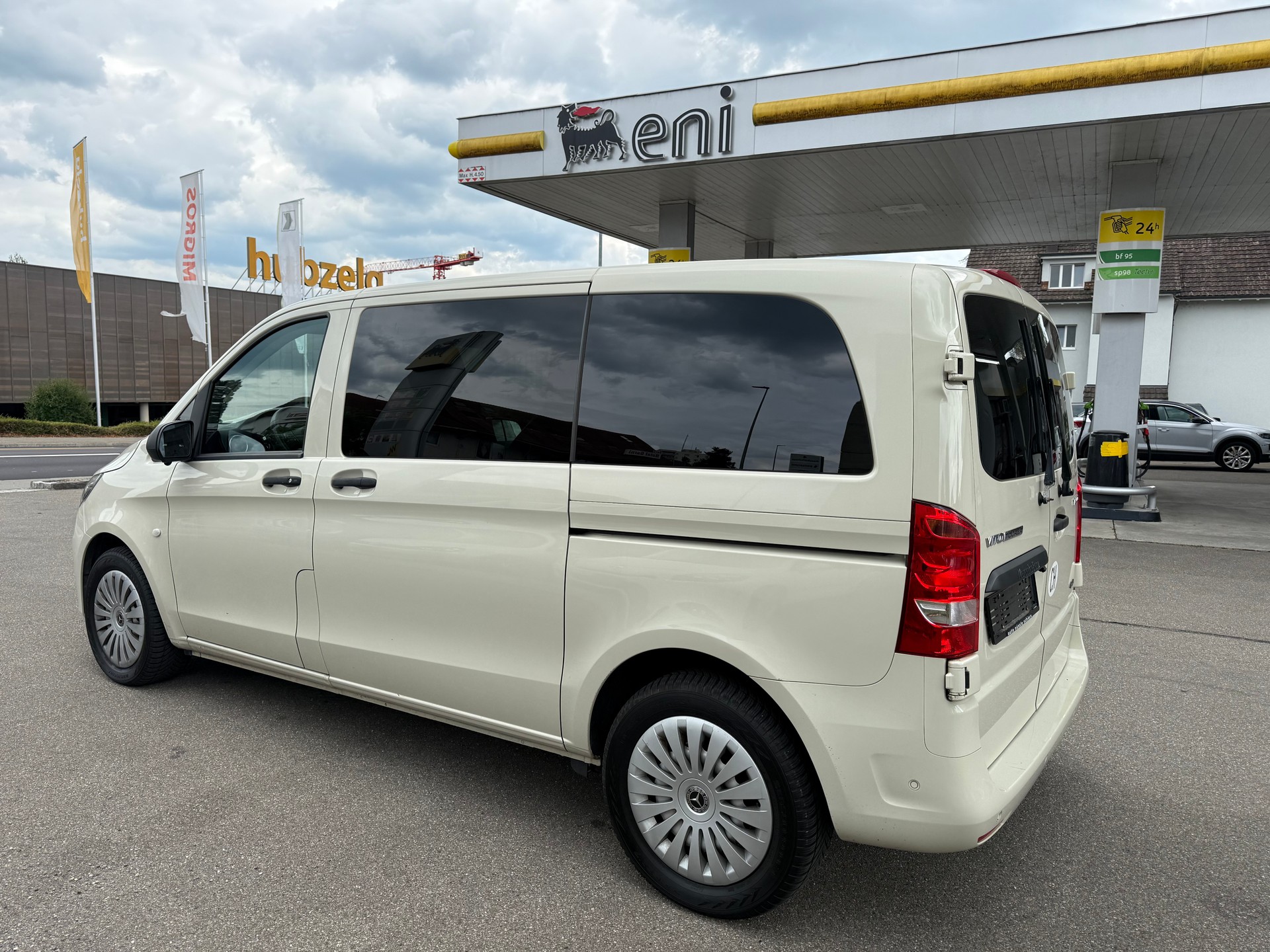 MERCEDES-BENZ Vito 119 BlueTEC Tourer Base L 4Matic 7G-Tronic-image-4