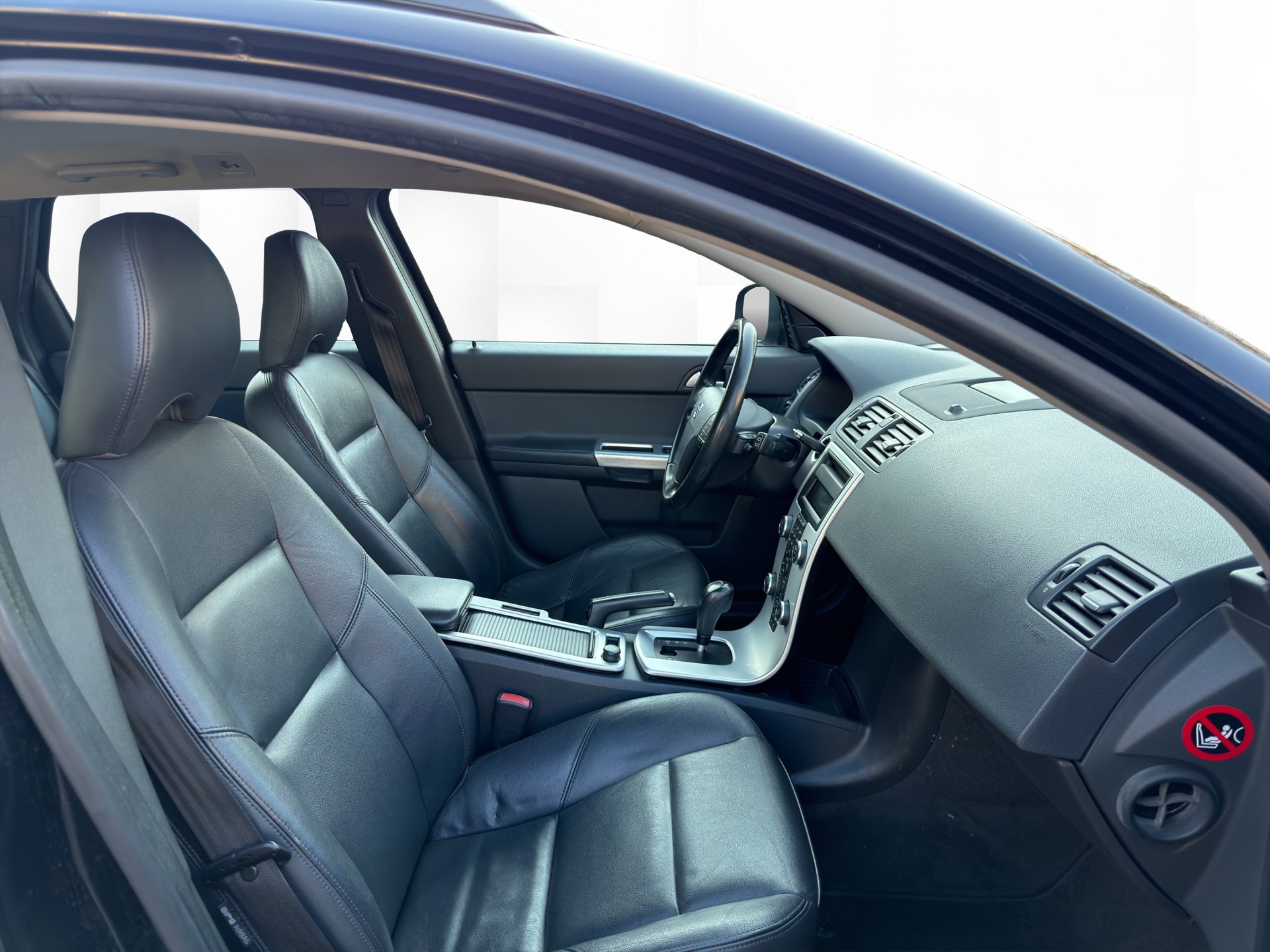 VOLVO V50 D5 Summum Geartronic-image-9