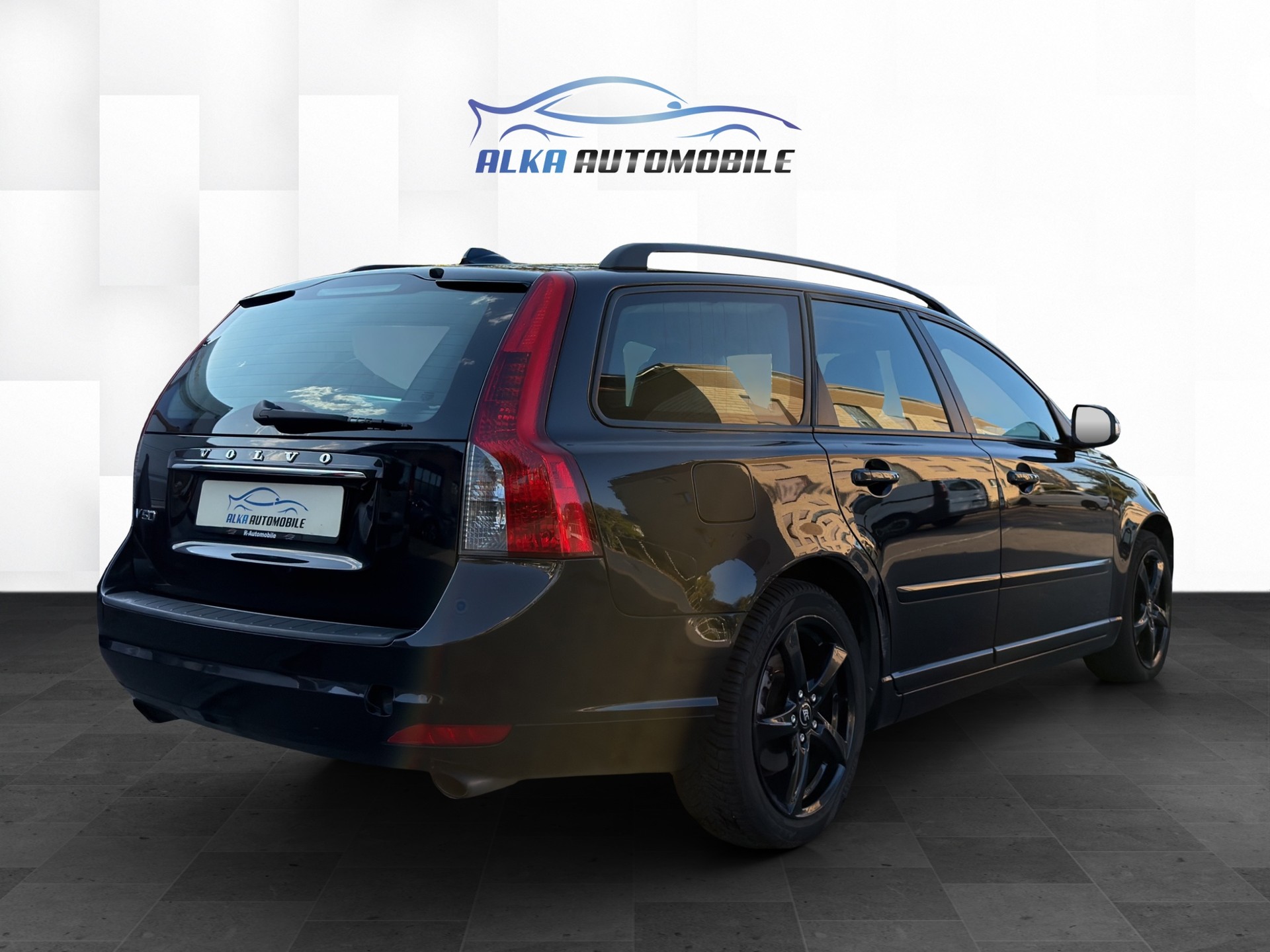 VOLVO V50 D5 Summum Geartronic-image-6