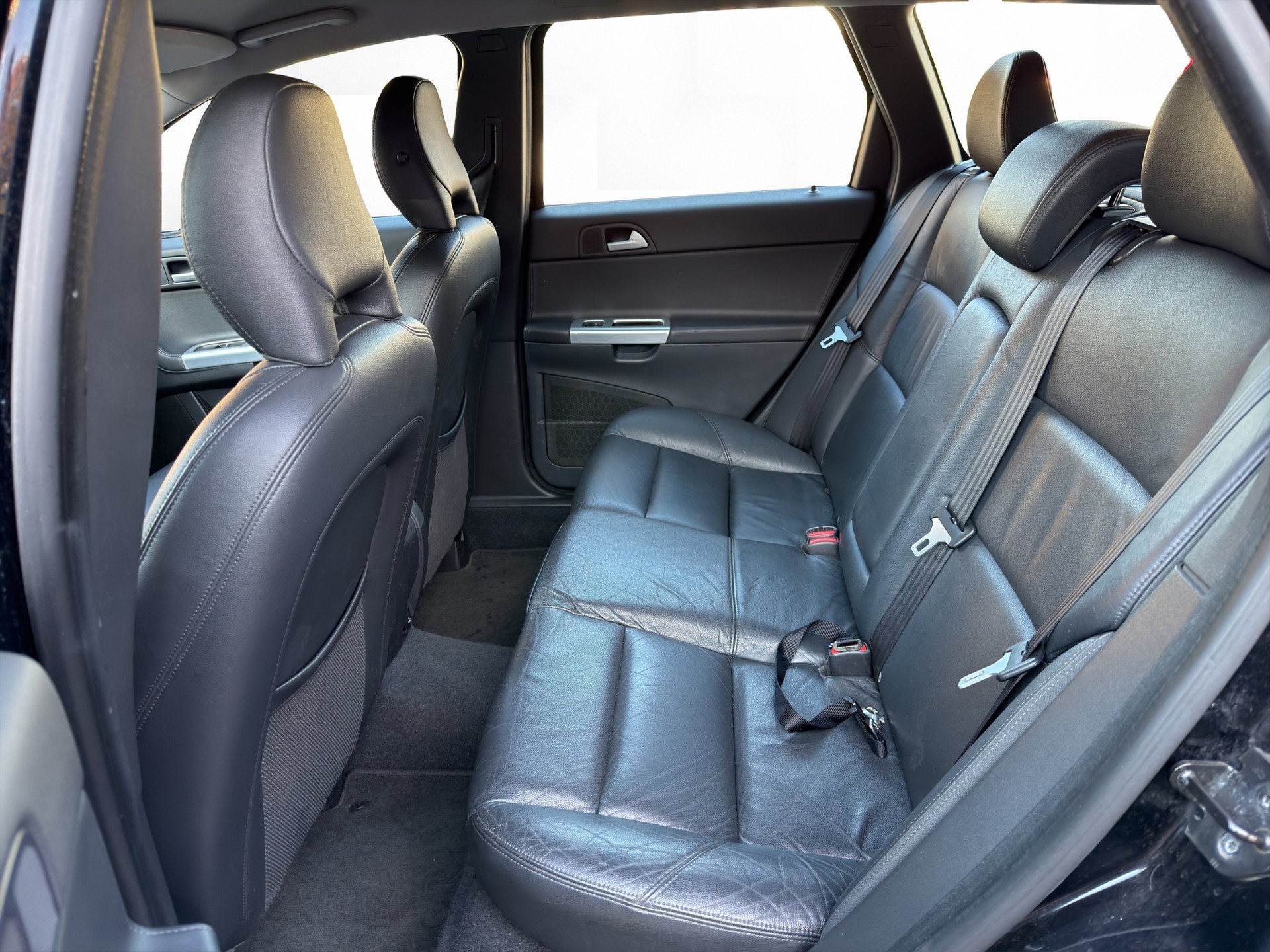 VOLVO V50 D5 Summum Geartronic-image-10