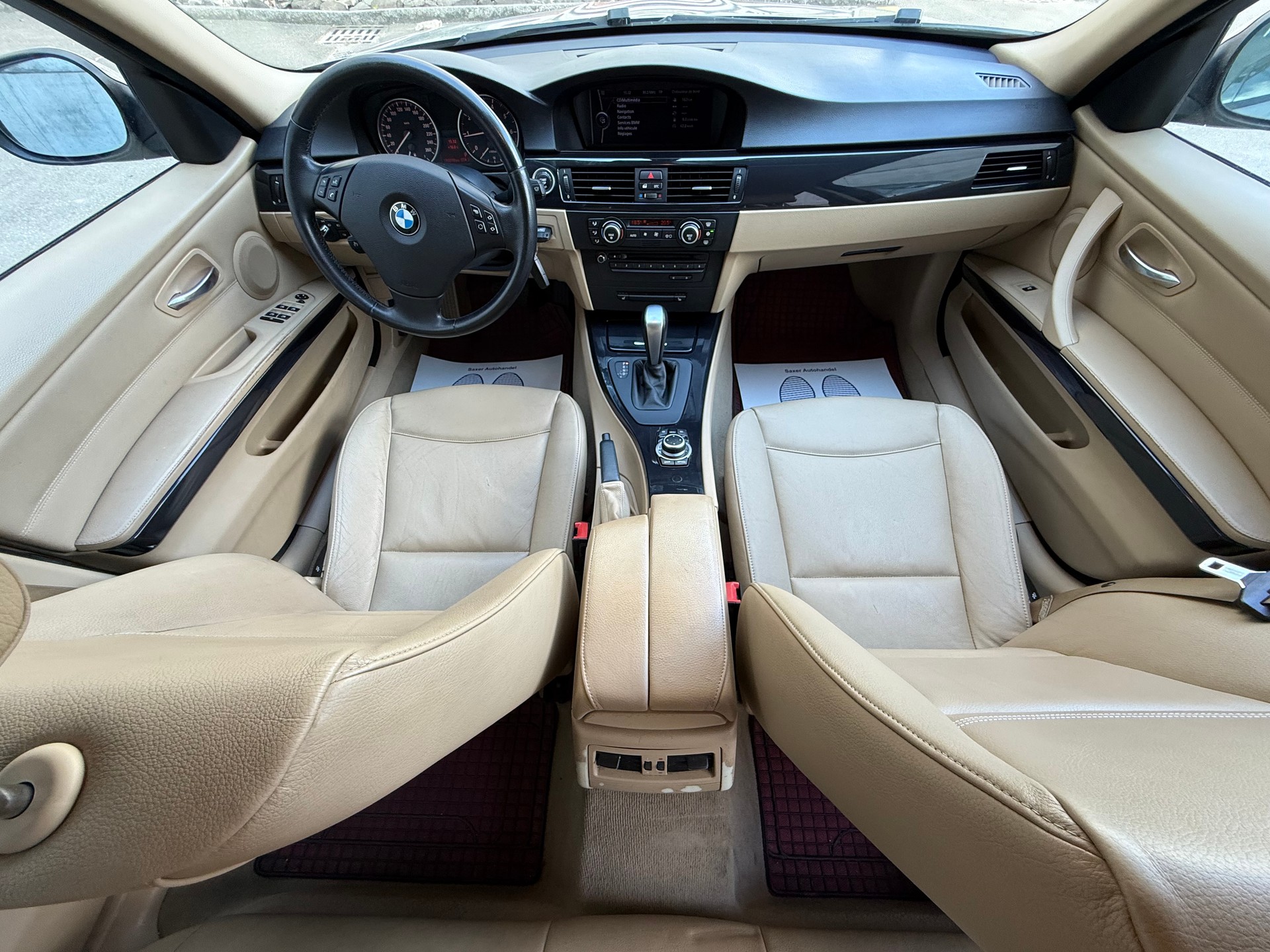 BMW 318i Touring Steptronic-image-6