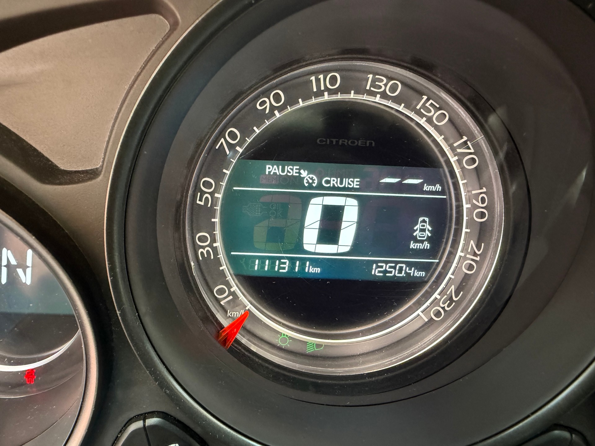 CITROEN C4 PICASSO-image-5