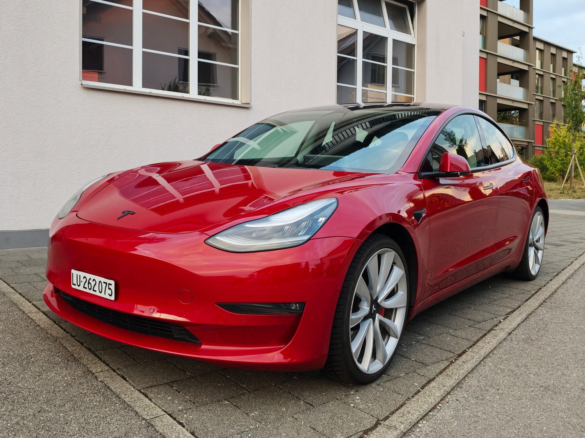 TESLA Performance D-image-0