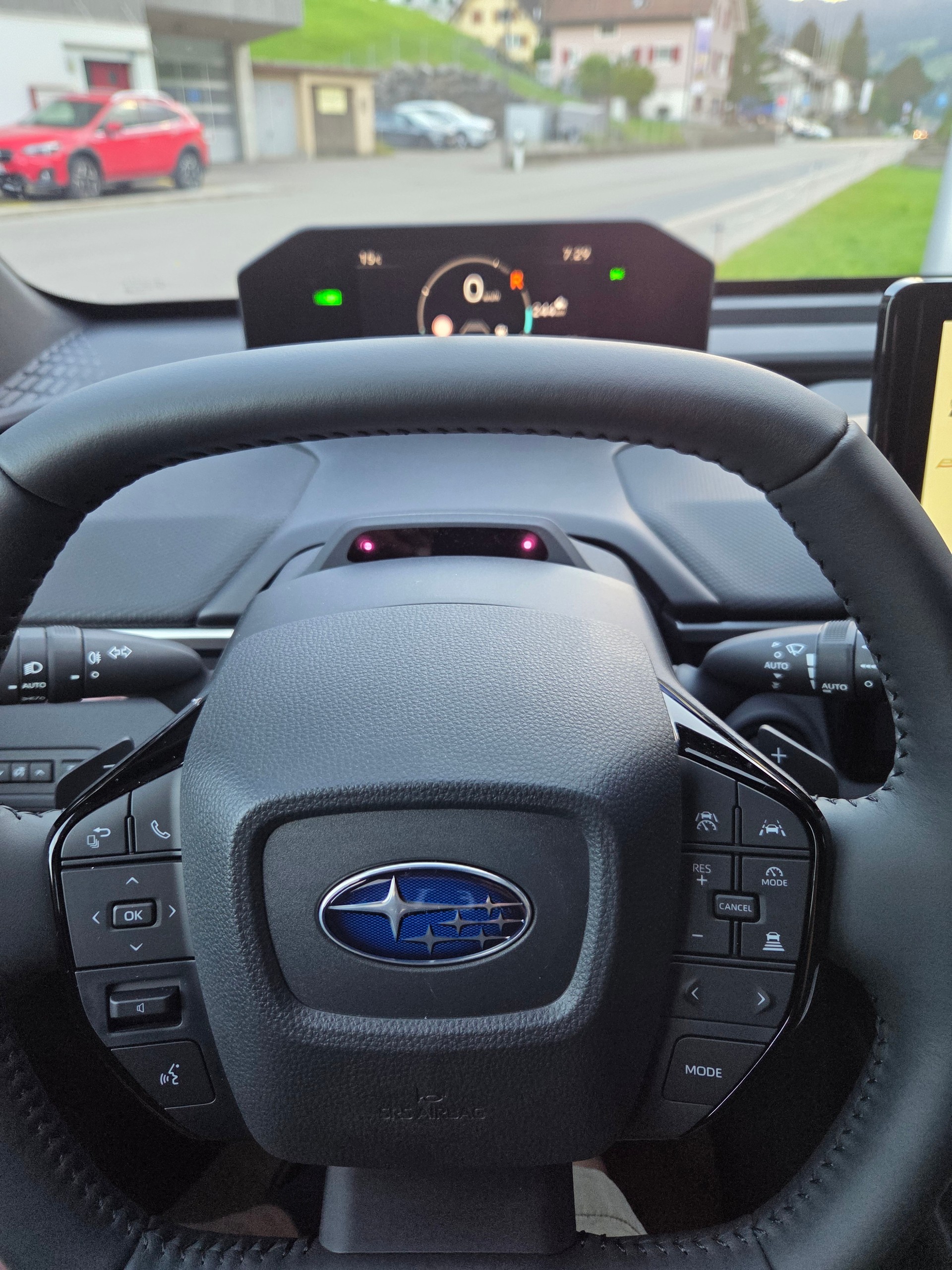 SUBARU Luxury-image-6