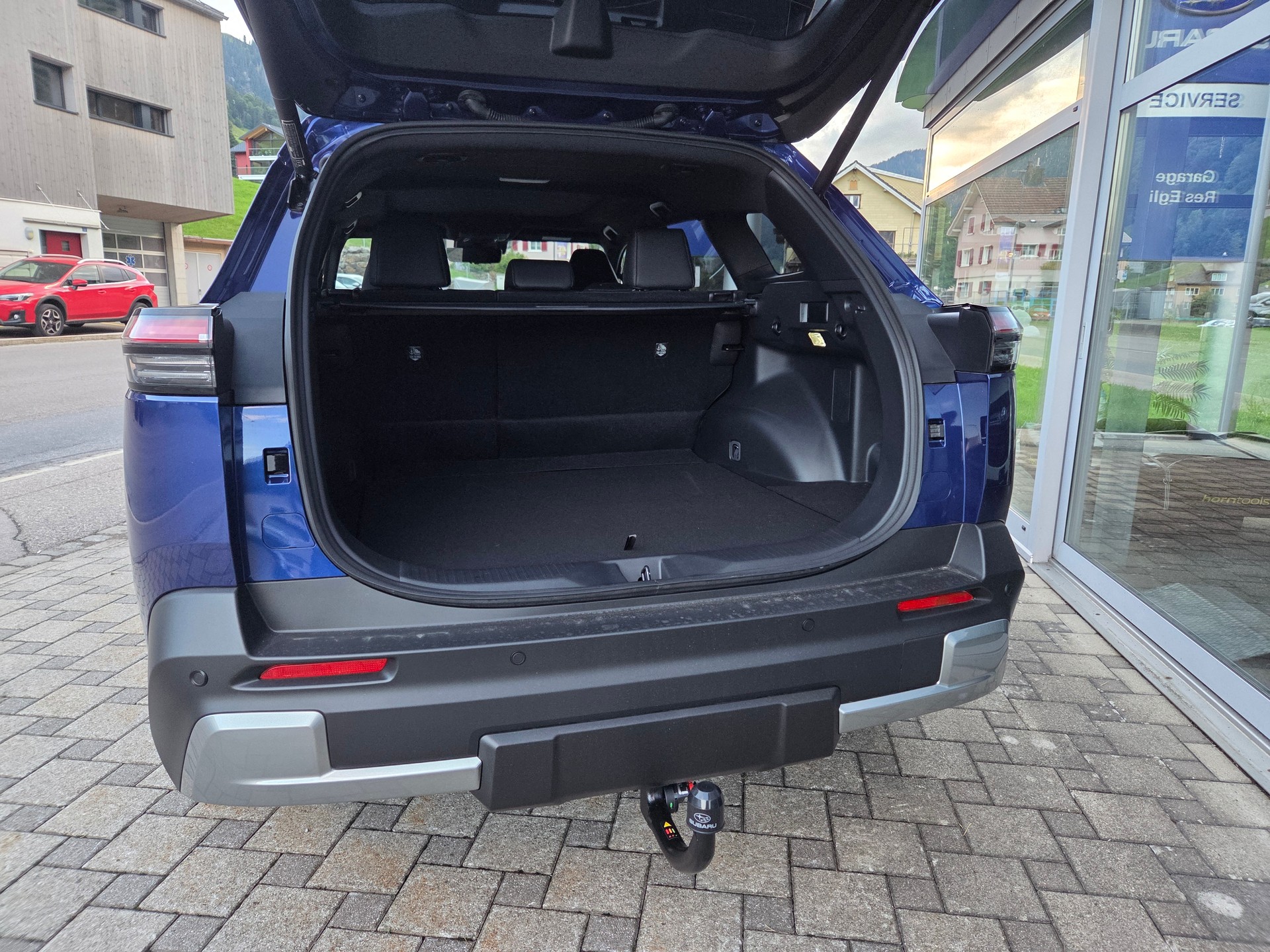 SUBARU Luxury-image-2