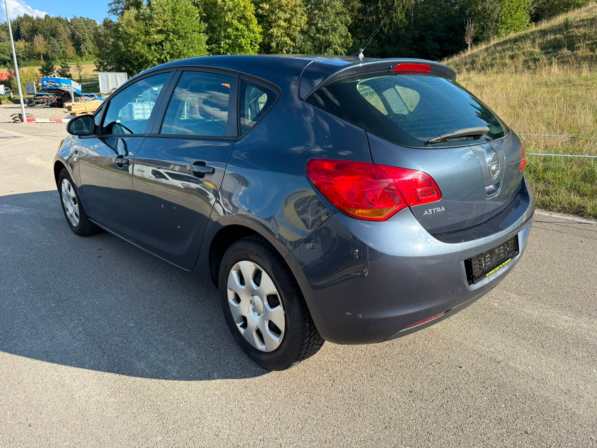 OPEL Astra 1.6i 16V Automatic-image-4