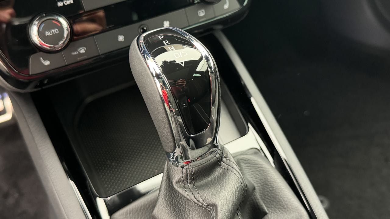 SKODA Kamiq 1.0 TSI Monte Carlo DSG-image-10