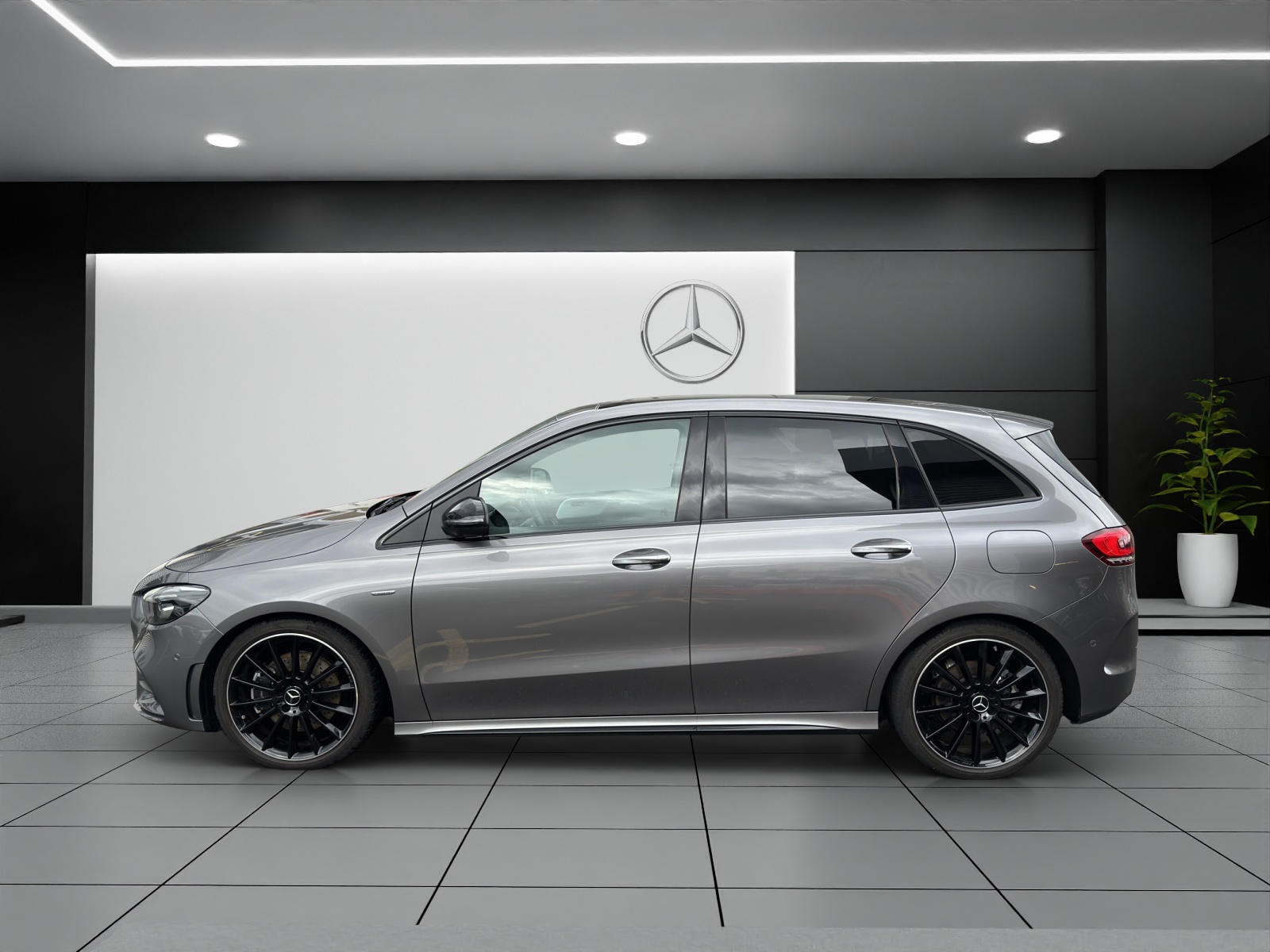 Image MERCEDES-BENZ B-220 B 220 d 4M Swiss Star