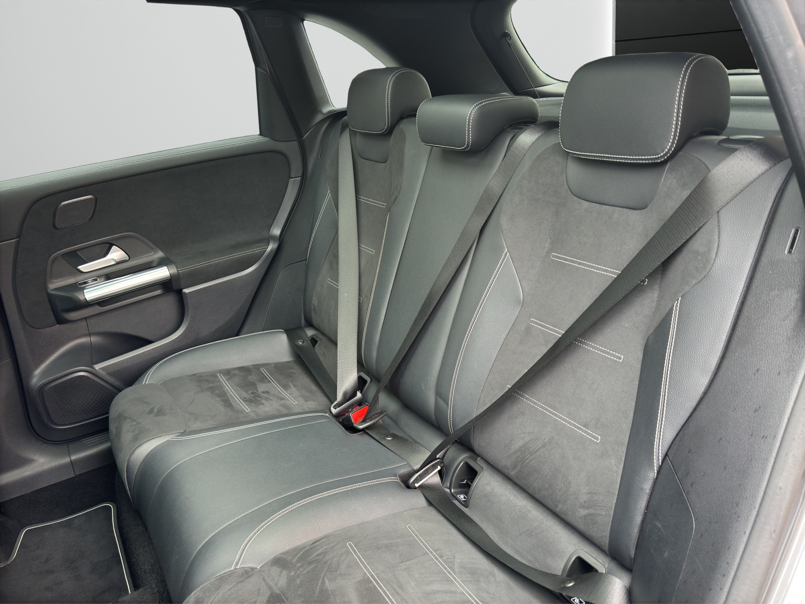 Image MERCEDES-BENZ B-220 B 220 d 4M Swiss Star