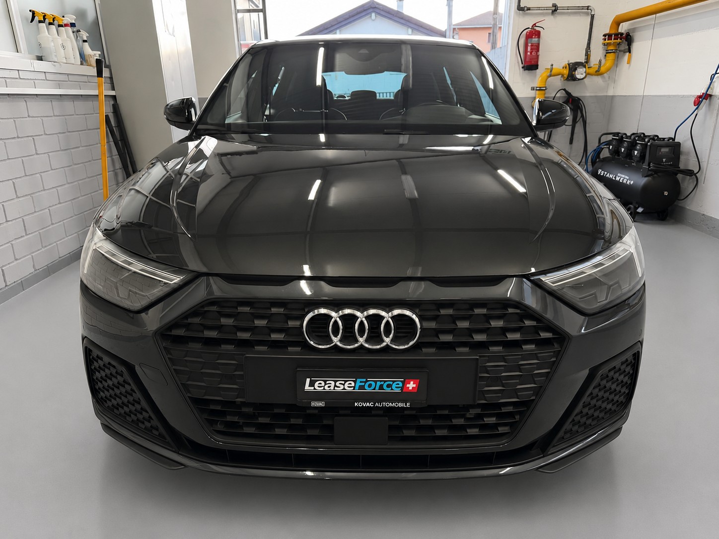 AUDI A1 Sportback 30 TFSI S Line S-tronic-image-1