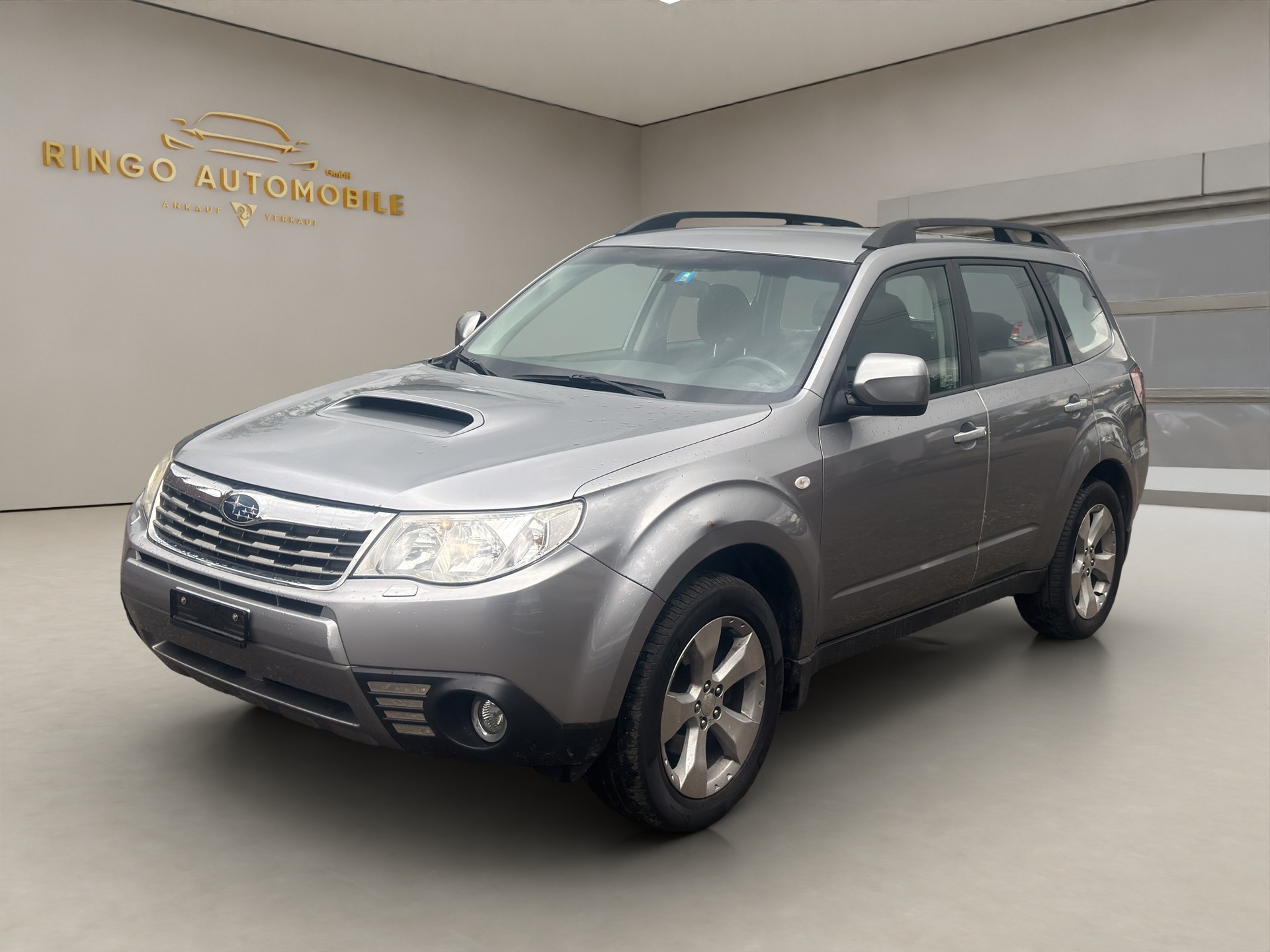 SUBARU Forester 2.0D XS Comfort-showroom-element-2