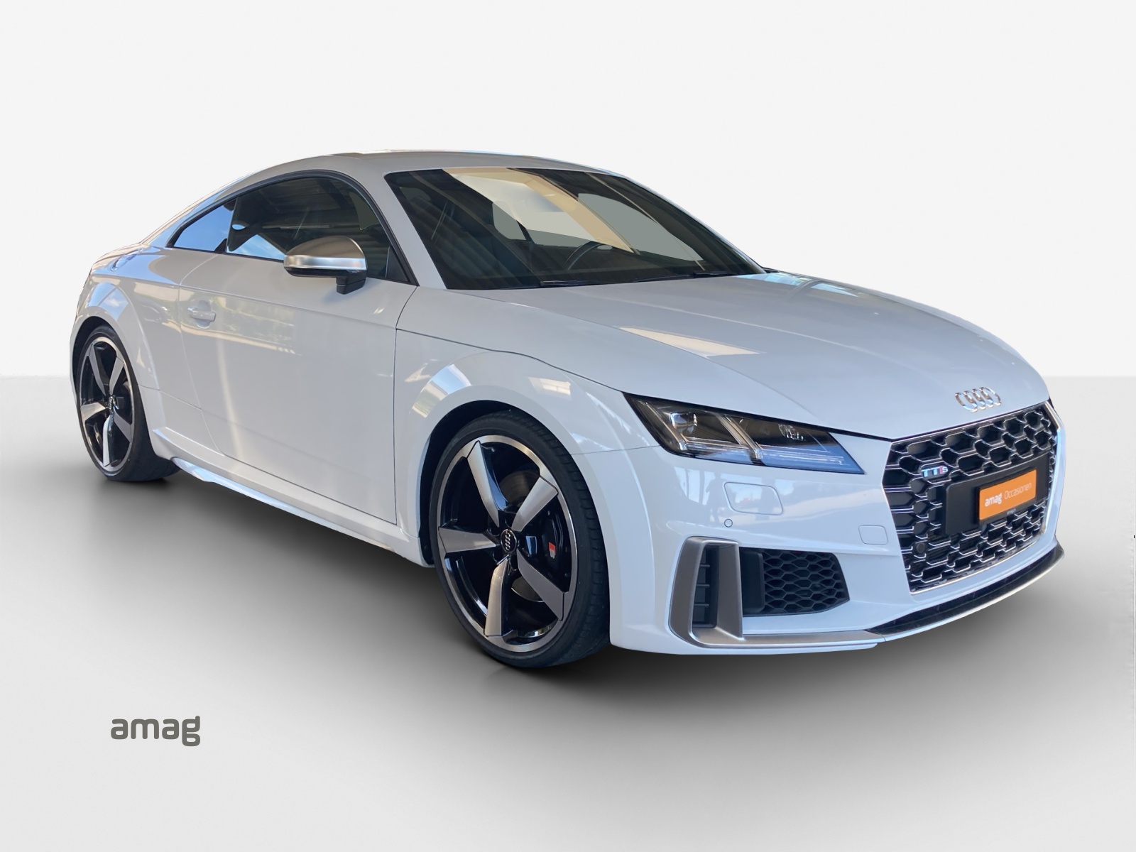 AUDI TT Coupé TTS quattro S-tronic-image-5