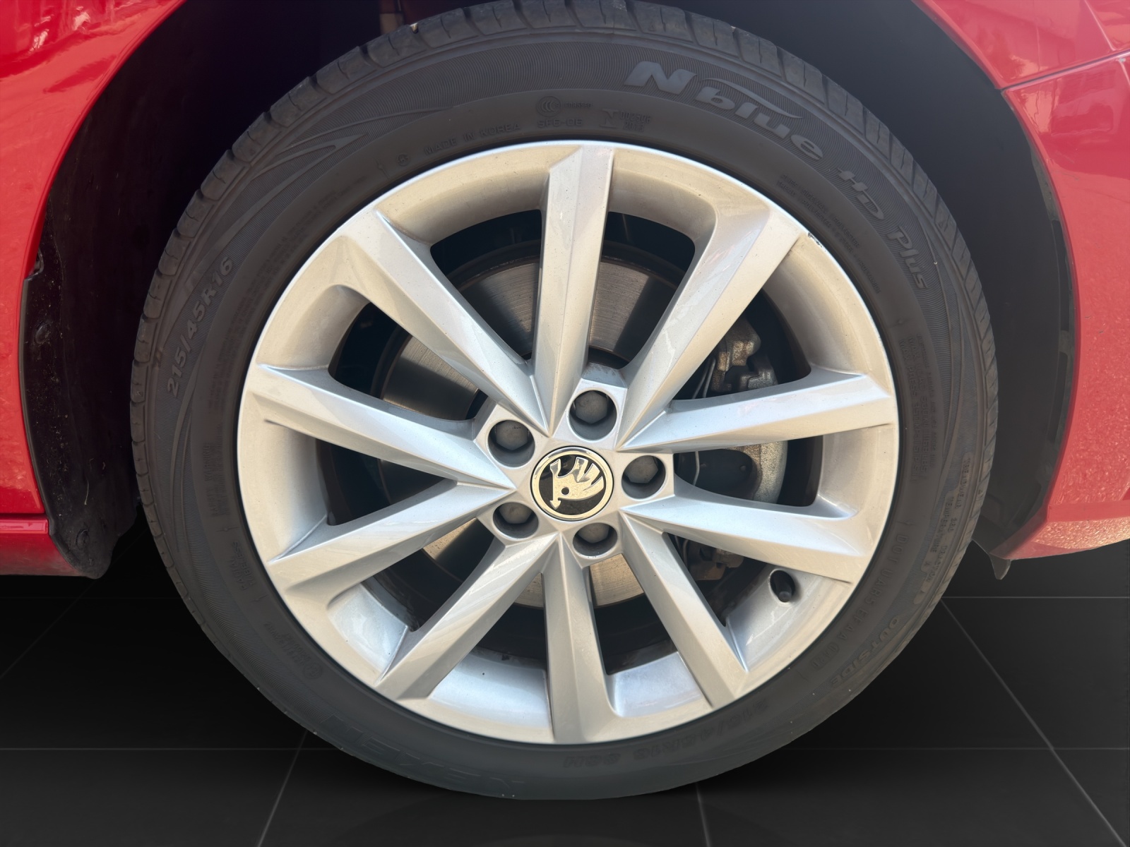 SKODA Fabia 1.0 TSI Monte Carlo-image-14