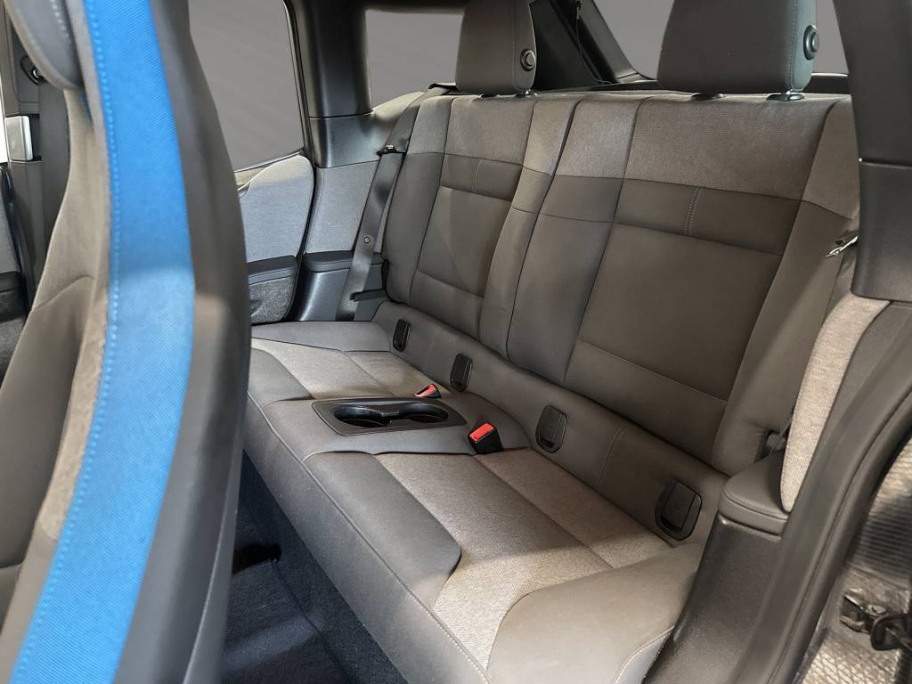 BMW i3 (120Ah) Fleet Edition-image-7