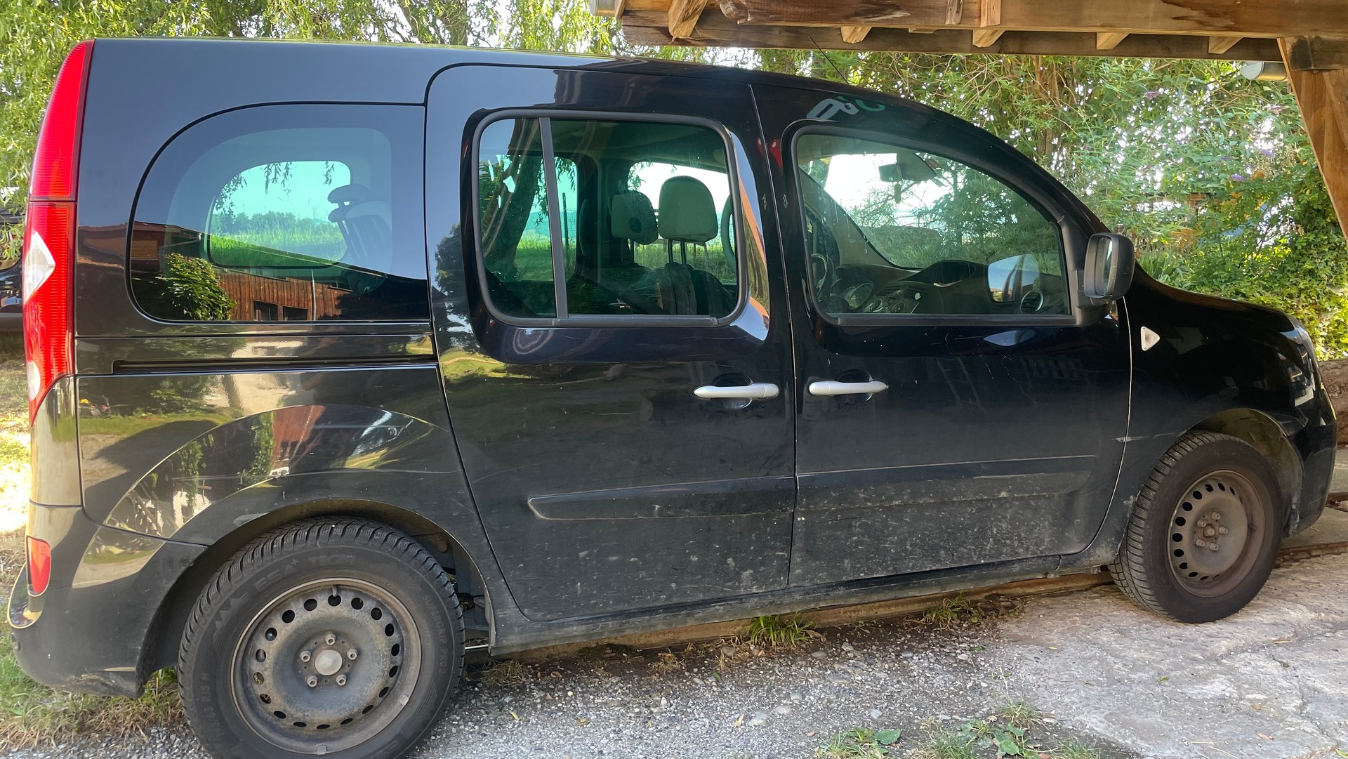 RENAULT KANGOO-image-1