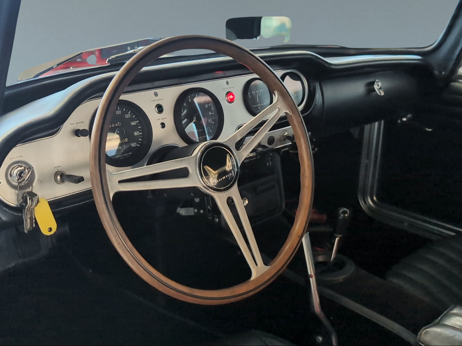 HONDA S600-image-9