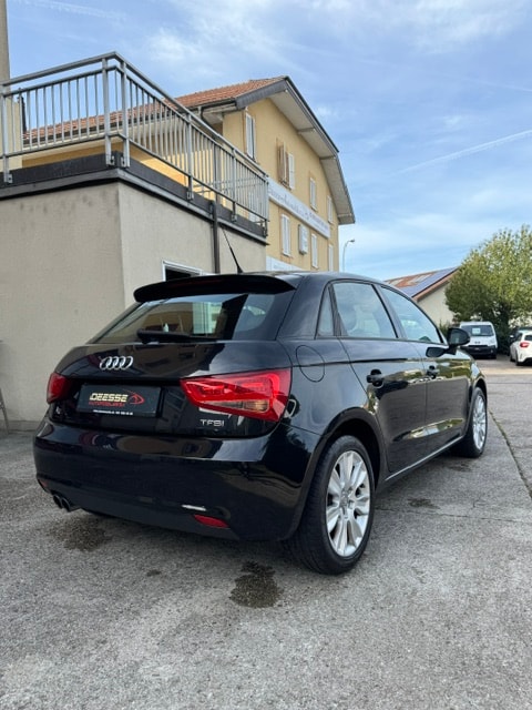 AUDI A1 Sportback 1.4 TFSI Ambition S-tronic-image-4