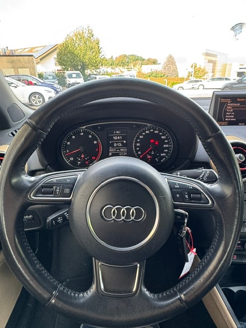 AUDI A1 Sportback 1.4 TFSI Ambition S-tronic-image-10