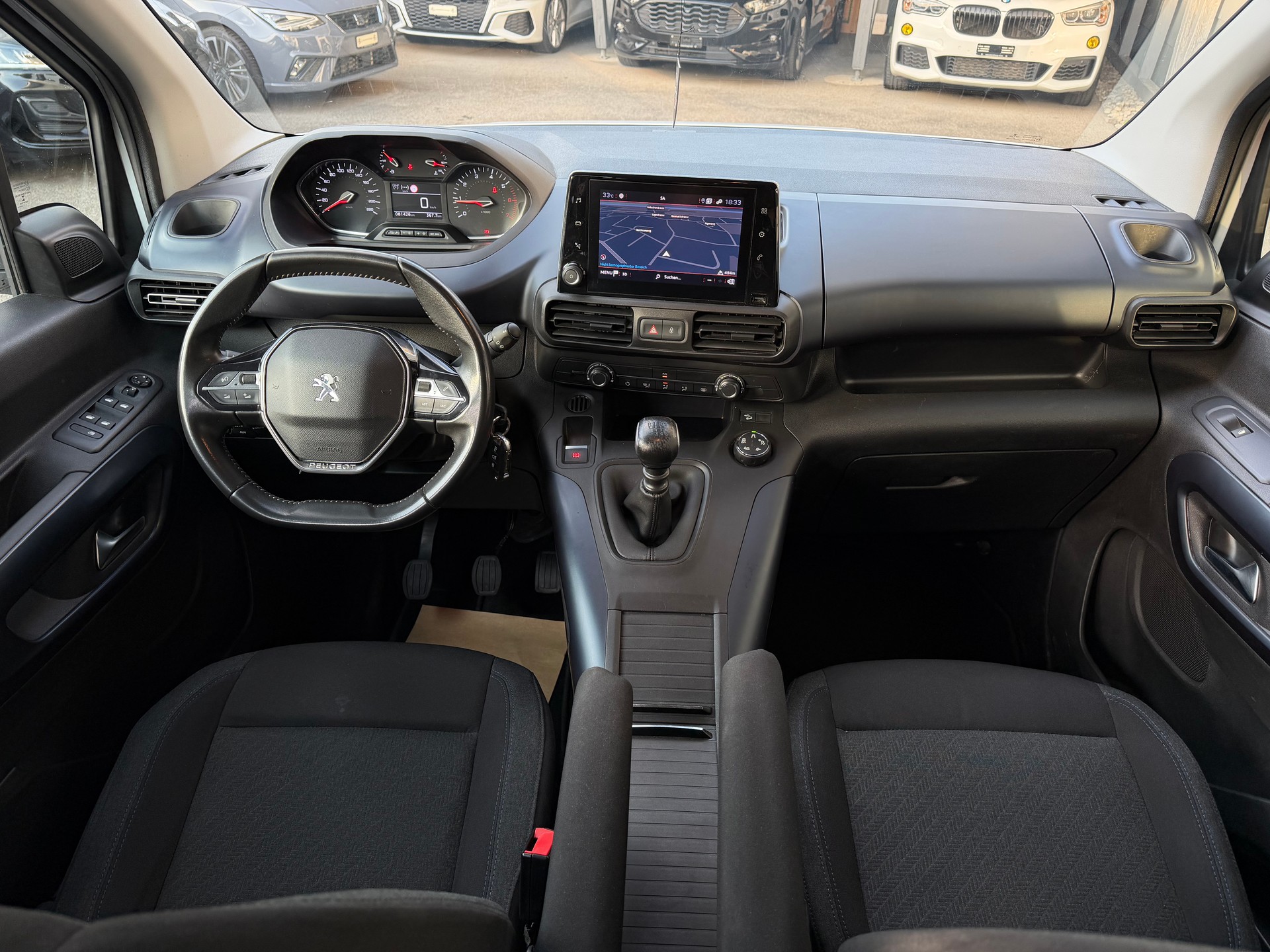 PEUGEOT Rifter Long 1.5 BlueHDi 7PL Allure Pack-image-15