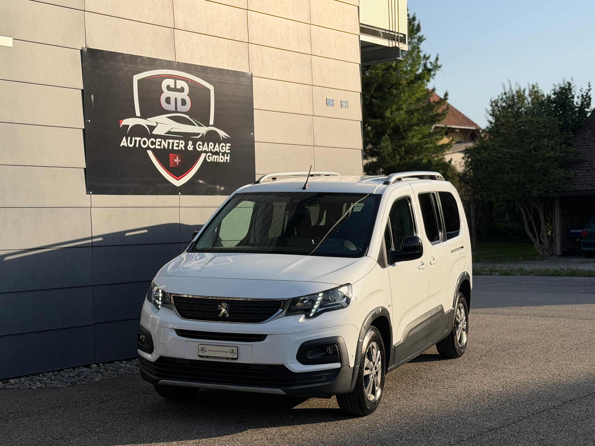 PEUGEOT Rifter Long 1.5 BlueHDi 7PL Allure Pack-image-0