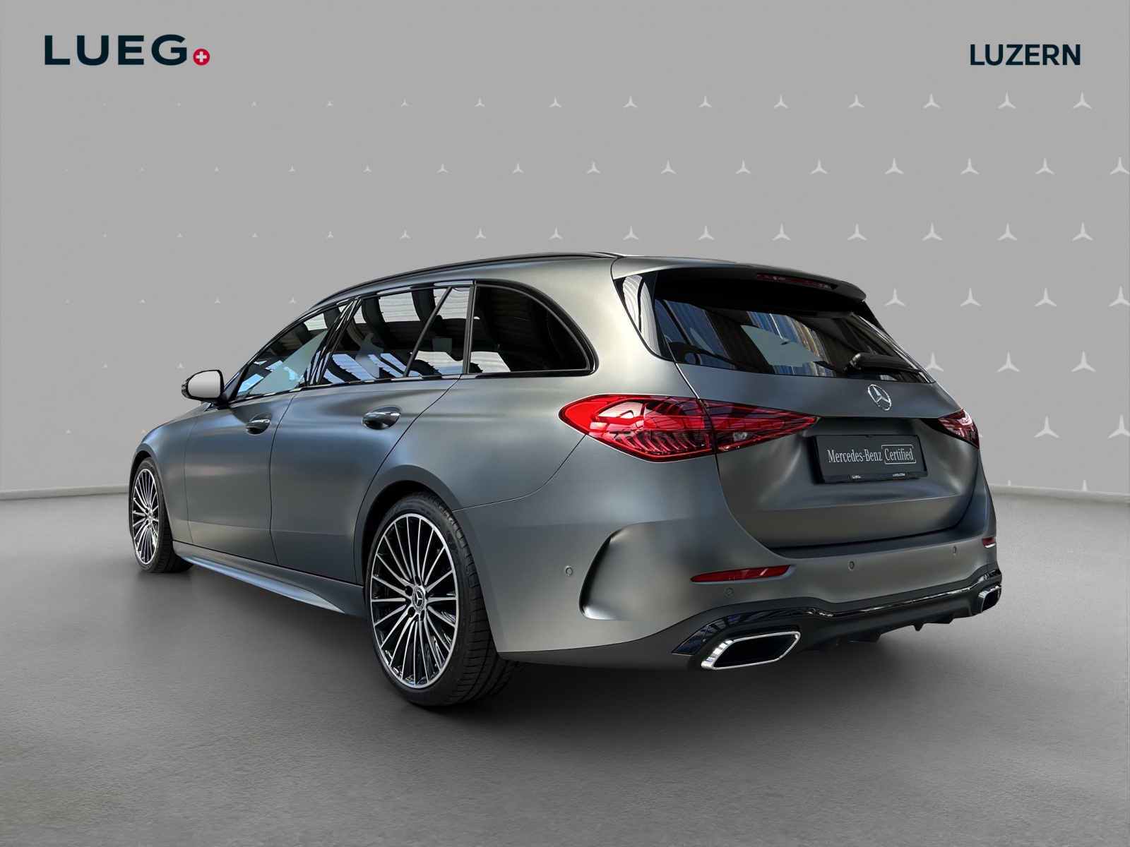 MERCEDES-BENZ C 220 d T 4Matic AMG Line-image-2