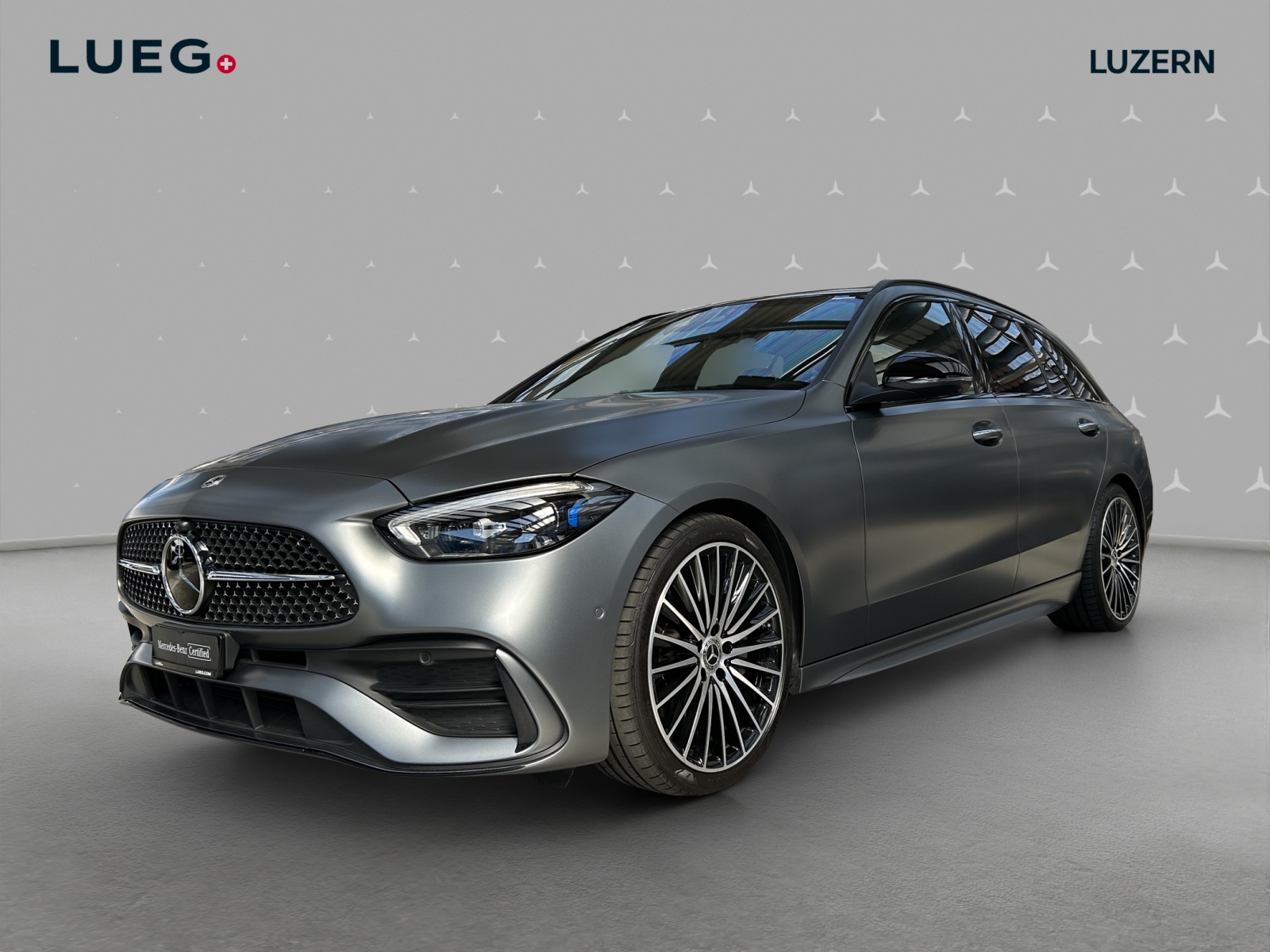 MERCEDES-BENZ C 220 d T 4Matic AMG Line-image-0